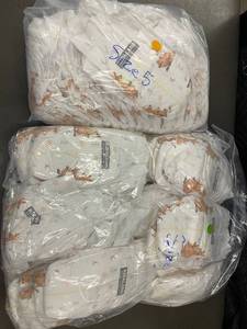 lot 48 image: Bulk Pack of Kirkland Signature Size 5 Baby Diapers with Kangaroo Print