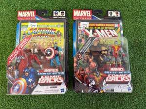 lot 4 image: Marvel Universe Comic Packs Greatest Battles Figures