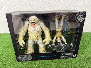 lot 18 image: Star Wars The Black Series Luke Skywalker & Wampa