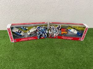 lot 20 image: Transformers Protectobots Emergency Response & Evac Squad