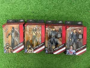 lot 22 image: DC Comics Multiverse Figures