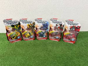 lot 25 image: Transformers Prime - 5 Different