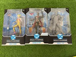lot 42 image: DC Multiverse Harley Quinn, Batman Beyond & General Zod