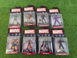 lot 51 image: Marvel Infinite Series Figures