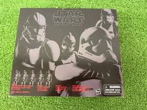 lot 150 image: Star Wars The Black Series Clone Troopers & Stormtroopers