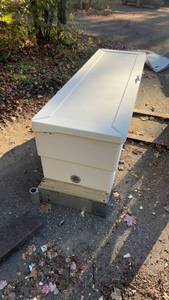 lot 334 image: Dock storage box with dock section base