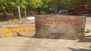 lot 365 image: Vintage Quarterdeck on Gull Lake sign