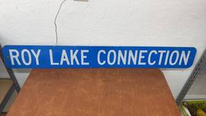 lot 861 image: Roy Lake Connection Vintage Metal Street Sign