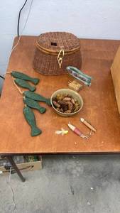 lot 910 image: Rustic Wicker Fishing Creel Decor Lot with Wood Fish and Vintage Lures