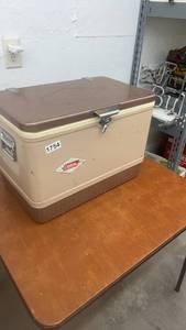 lot 1754 image: Vintage Coleman Metal Cooler with Brown Lid