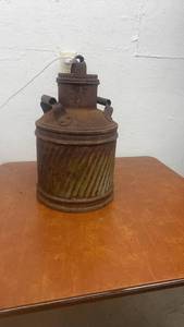 lot 1756 image: Vintage Rusted Metal Milk Can with Removable Lid