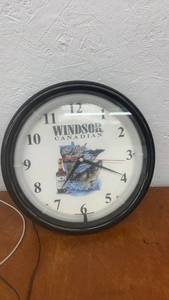 lot 1774 image: Windsor Canadian Wall Clock with Fish Motif
