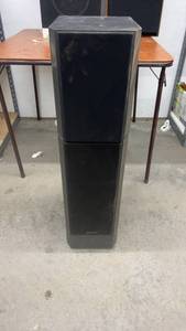 lot 1790 image: Set of 2 Venturi V630 Tower Floor Speakers by BIC America