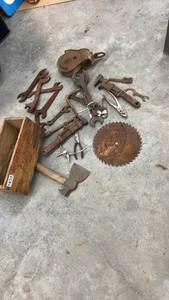 lot 1833 image: Collection of Vintage Hand Tools with Remington Express Wooden Box