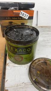 lot 1837 image: Vintage Texaco Graphite Axle Grease Tin with Contents