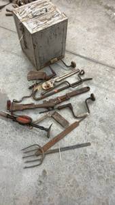 lot 1843 image: Collection of Vintage Hand Tools with Metal Storage Box