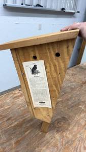 lot 1895 image: Wooden Bluebird House Nesting Box