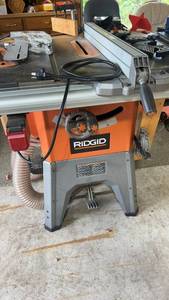 lot 1270 image: Ridgid R4512 Table Saw with Integrated Router Table and Makita Router