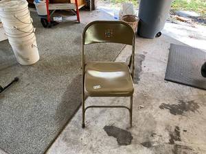 lot 1313 image: Vintage VFW Metal Folding Chair with Emblem