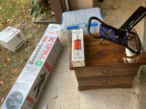 lot 1366 image: K-Drill Ice Auger with 12 Auger Extension and Mounting Accessories