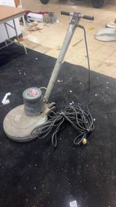 lot 251 image: Advance Matador 20 Floor Buffer Polisher