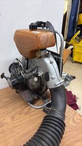 lot 344 image: Vintage Craftsman 37.7cc Gas Powered Backpack Blower Model 636.796912