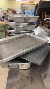 lot 426 image: Lot of Commercial Aluminum Baking and Roasting Pans