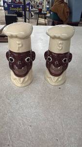 lot 432 image: Pair of Vintage Ceramic Chef Salt and Pepper Shakers with Cork Stoppers