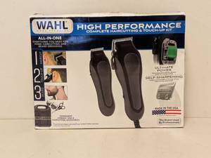 lot 28 image: WAHL HIGH PERFORMANCE COMPLETE HAIRCUTTING & TOUCH-UP KIT