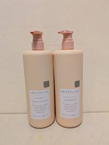 lot 47 image: KRISTEN ESS EXTRA GENTLE SHAMPOO AND CONDITIONER