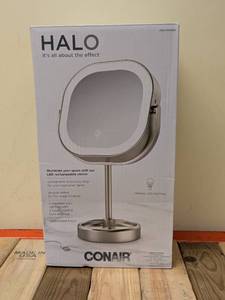 lot 148 image: CONAIR HALO LED RECHARGEABLE MIRROR