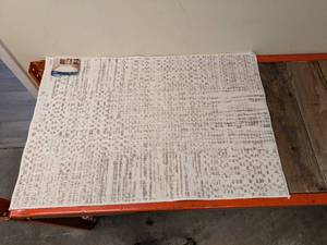 lot 102 image: MOHAWK COLLECTION ACCENT RUG- IVORY BEIGE