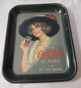 lot 72 image: Vintage Collectible Advertising Coca Cola Metal Tray   10 12 W x 13 L