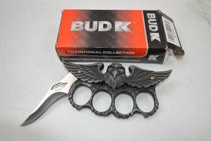 lot 120 image: Bud K Eagle Knuckle Duster Knife with Box