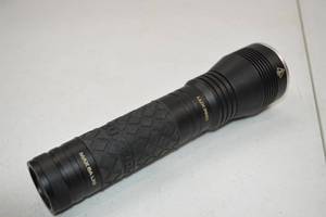 lot 139 image: Lux-Pro Max 6A LXII LED Flashlight