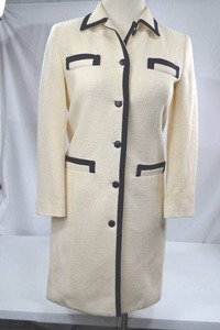 lot 194 image: Dana Buchman Womens Cream Coat