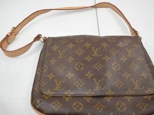 lot 204 image: Louis Vuitton Monogram Crossbody Bag