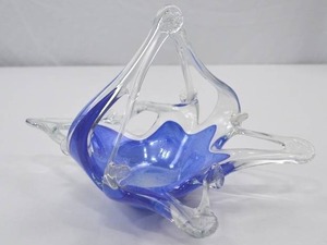 lot 214 image: MCM Blue Art Glass Basket