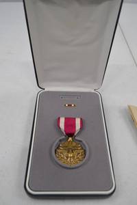lot 263 image: US Meritorious Service Medal in Case with Ribbon Bar