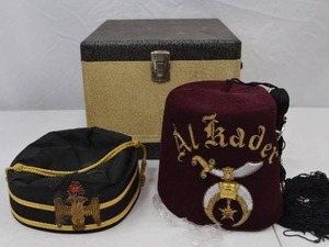 lot 274 image: Masonic & Shrine Regalia Lot - Fez, 32nd Degree Scottish Rite Cap, Case