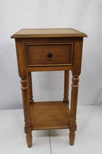 lot 95 image: Wooden Side Table with Drawer and Lower Shelf