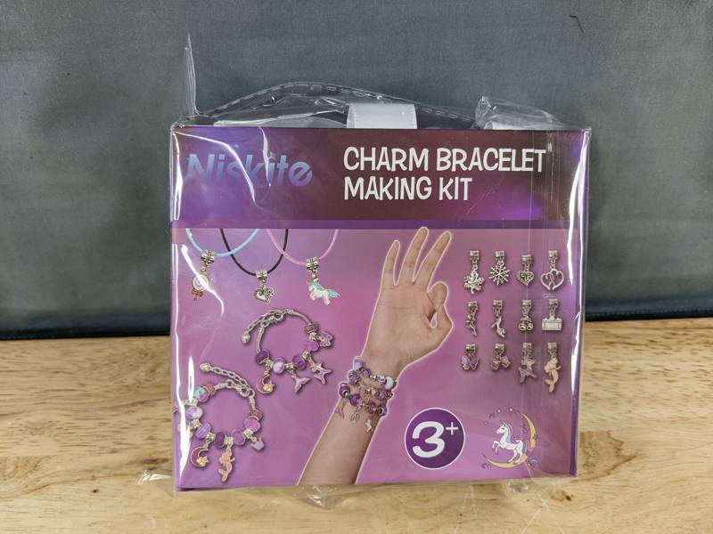 lot 344 image: Niskite Charm Bracelet Making Kit for Kids, Ages 3 - Brand New
