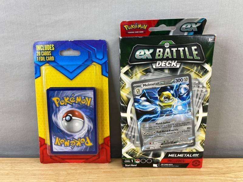 lot 20A image: Pokemon Melmetal EX Battle Deck & 20-Card plus Foil Pack - Brand New