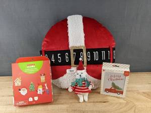 lot 293 image: Christmas Decor Countdown Pillow, Ornament Kit, 10 Cards - Brand New