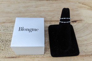 lot 154 image: Blongme Silvery Womens Ring Size 6.5 - Brand New