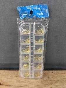 lot 217 image: 3D Nail Art Gold Alloy Sequins Set - Brand New