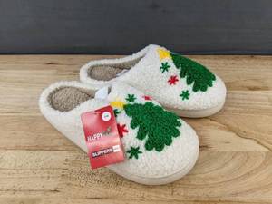 lot 278 image: Adult Christmas Tree Holiday Slippers SM - Brand New