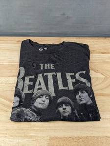 lot 128L image: The Beatles 1965 Tour Mens T-Shirt Size Large - Brand New