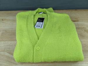 lot 338 image: Original Use V-neck Cardigan Small Green $40 Retail - Brand New