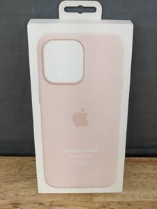 lot 70H image: Apple iPhone 14 Pro Max Silicone Case Pink MagSafe - New